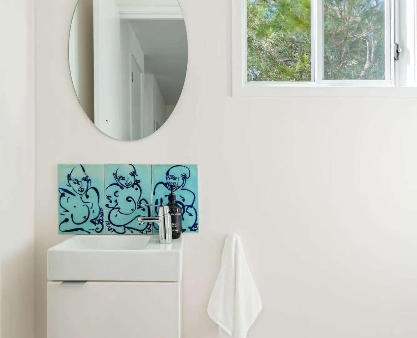 Headlands Hideaway - Pet Friendly Home At Moffs Caloundra Holiday home