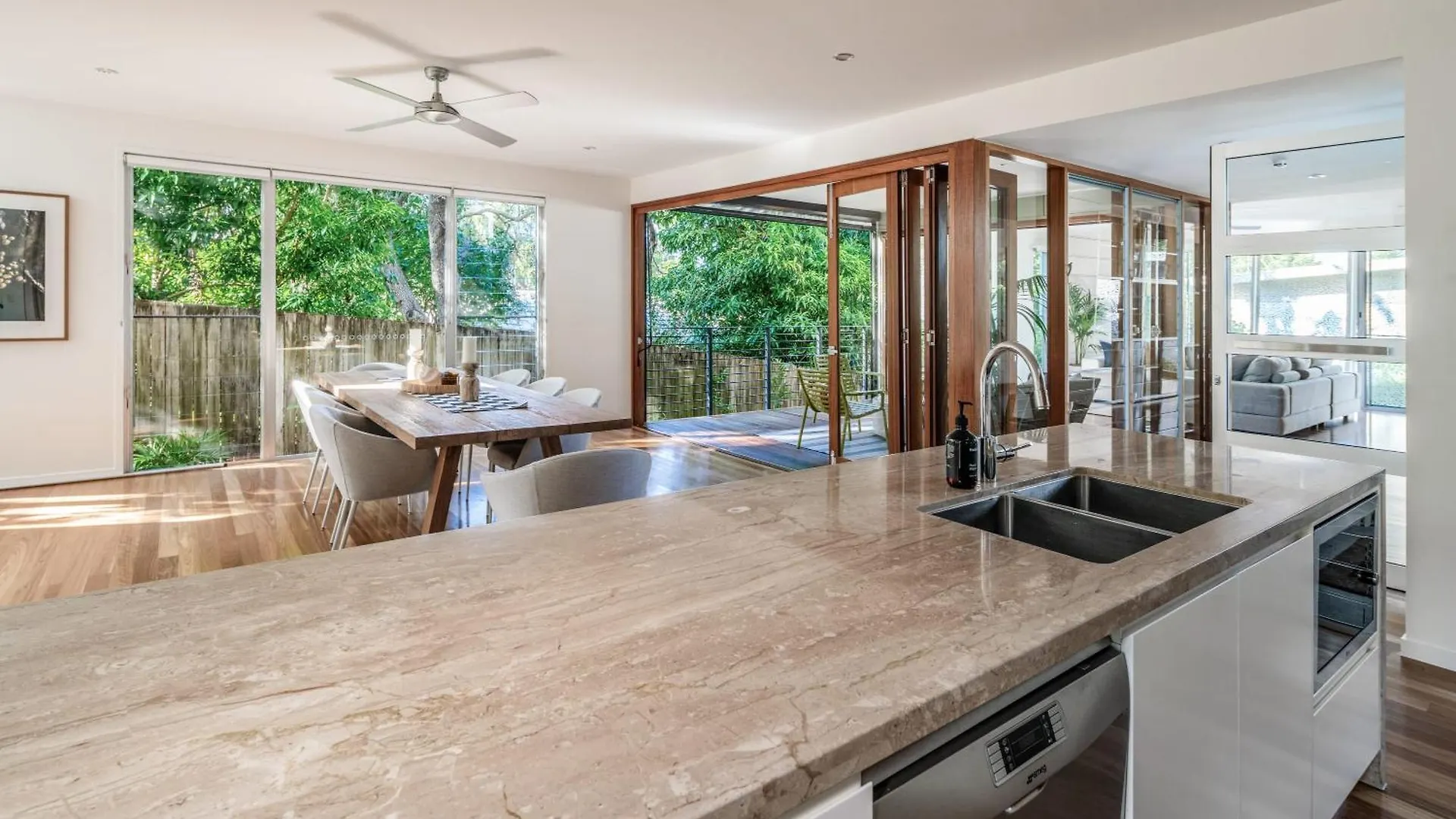 Holiday home Headlands Hideaway - Pet Friendly Home At Moffs Caloundra