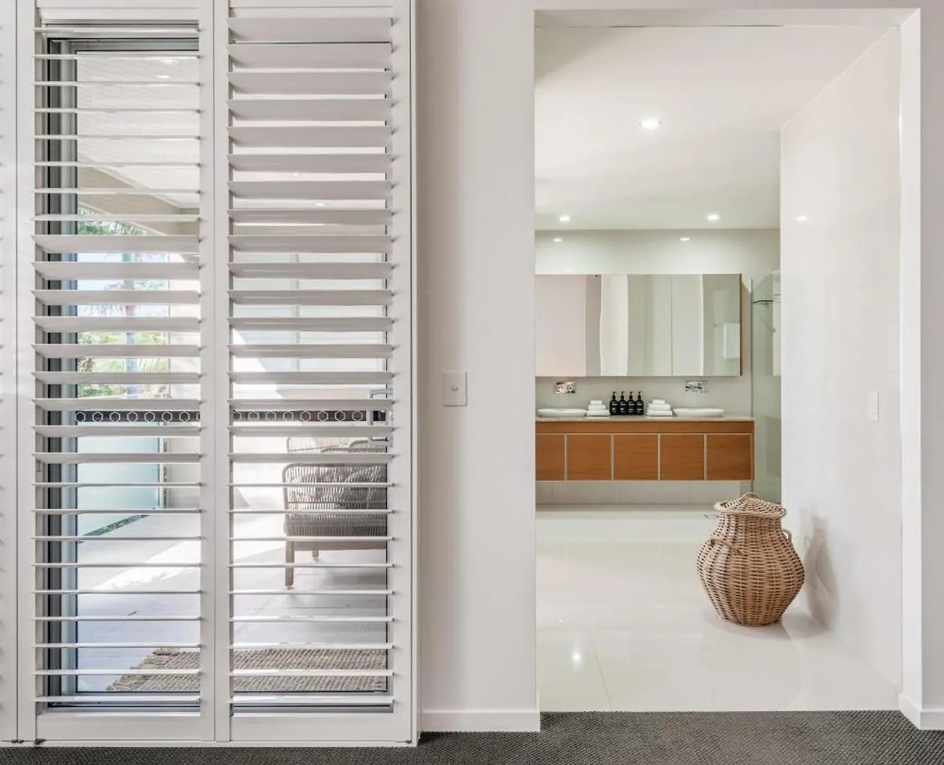 Headlands Hideaway - Pet Friendly Home At Moffs Caloundra 0*,